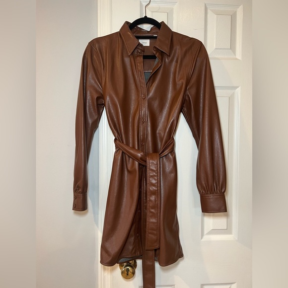 Aritzia Wilfred Vegan Leather Caroline Dress in Cognac - Picture 4 of 10